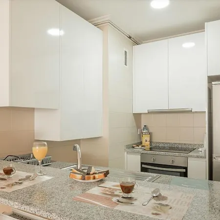 Apartment Primera Linea De Playa Samil Costa Con Garaje Incluido Vigo