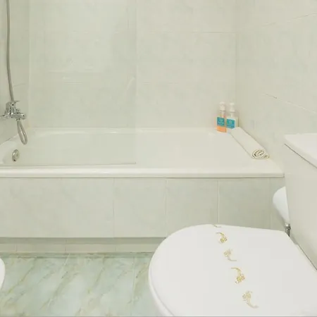 Primera Linea De Playa Samil Costa Con Garaje Incluido Vigo