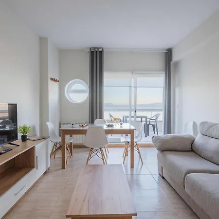 Primera Linea De Playa Samil Costa Con Garaje Incluido Apartment *
