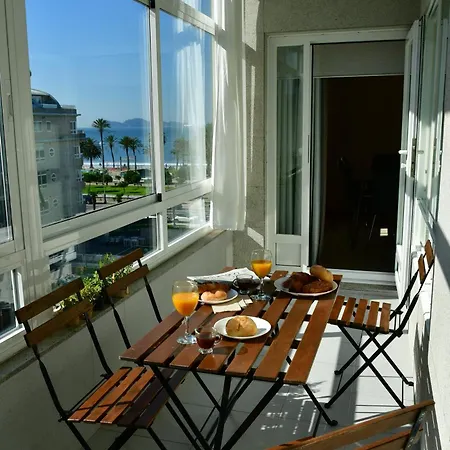 Primera Linea De Playa Samil Costa Con Garaje Incluido