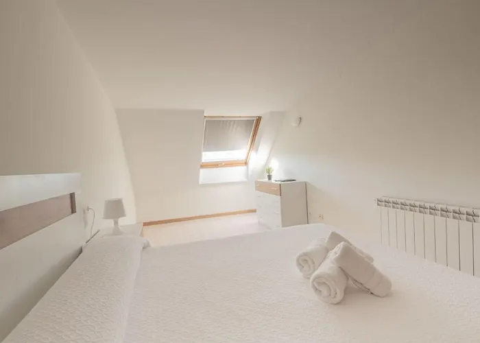 Primera Linea De Playa Samil Costa Con Garaje Incluido *