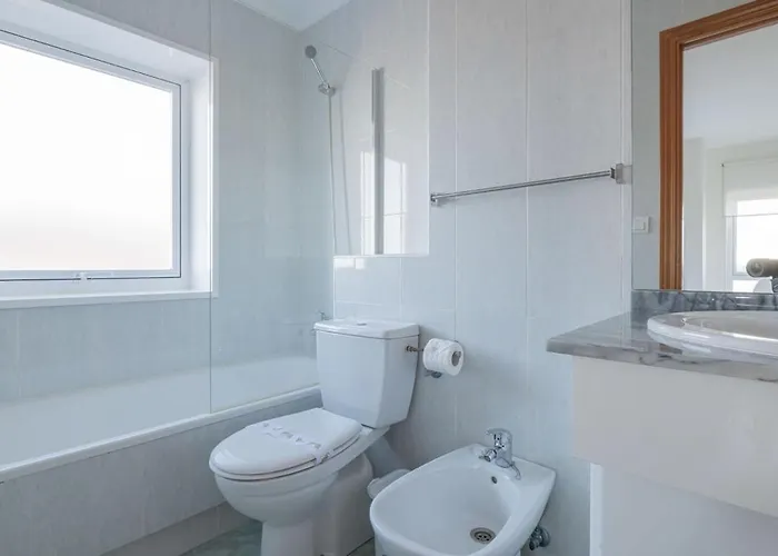 Apartment Primera Linea De Playa Samil Costa Con Garaje Incluido Vigo