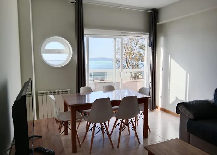 Primera Linea De Playa Samil Costa Con Garaje Incluido Апартаменты *