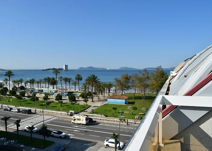 Apartment Primera Linea De Playa Samil Costa Con Garaje Incluido Vigo