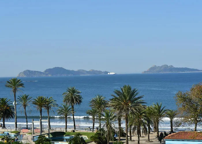 Apartment Primera Linea De Playa Samil Costa Con Garaje Incluido